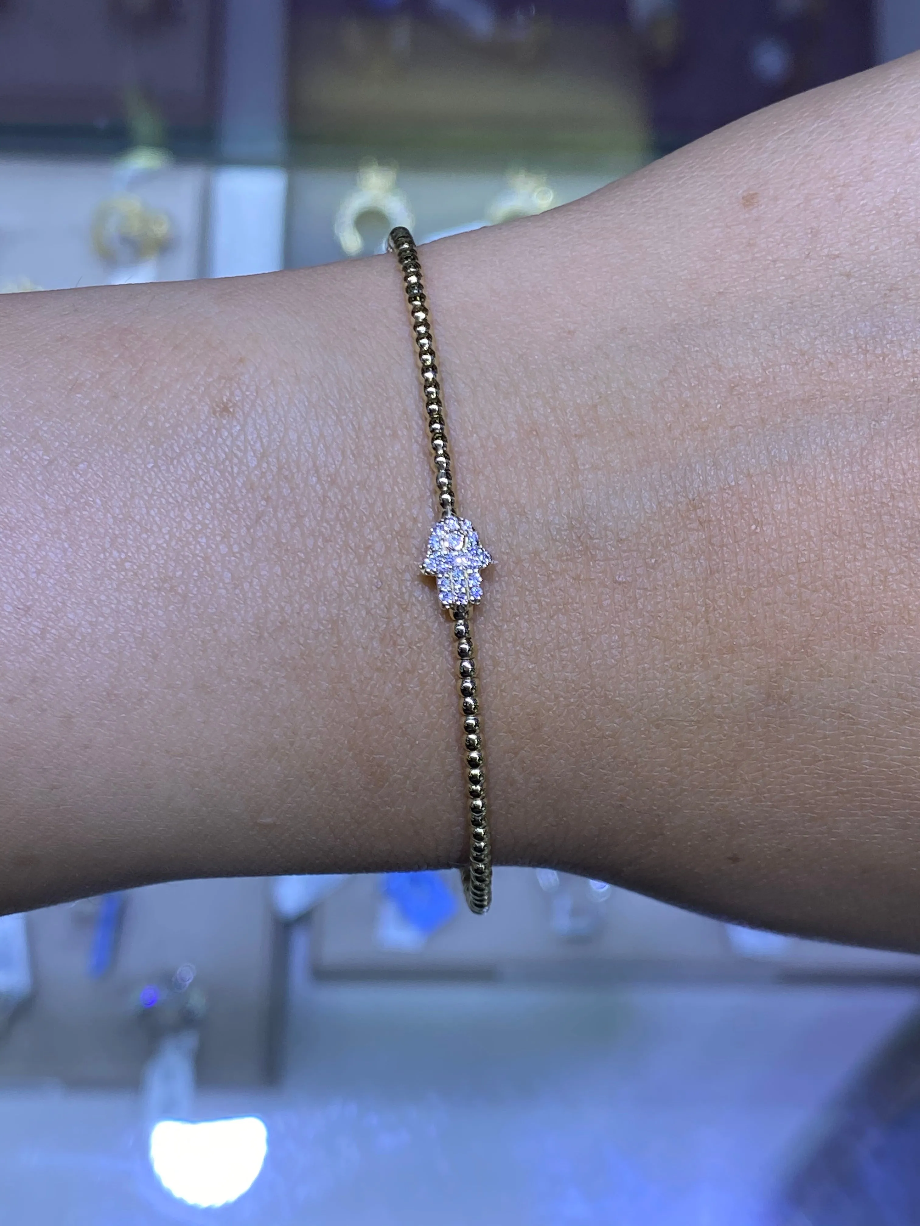 14k Gold Bubble Hamsa Diamond Bangle