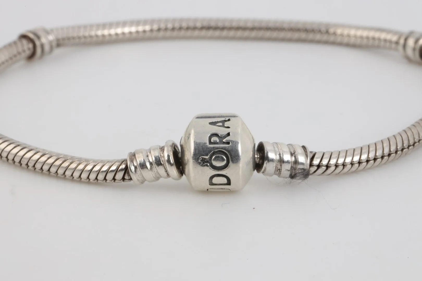 7.5" Pandora 925 Silver Bracelet (14.53g.)