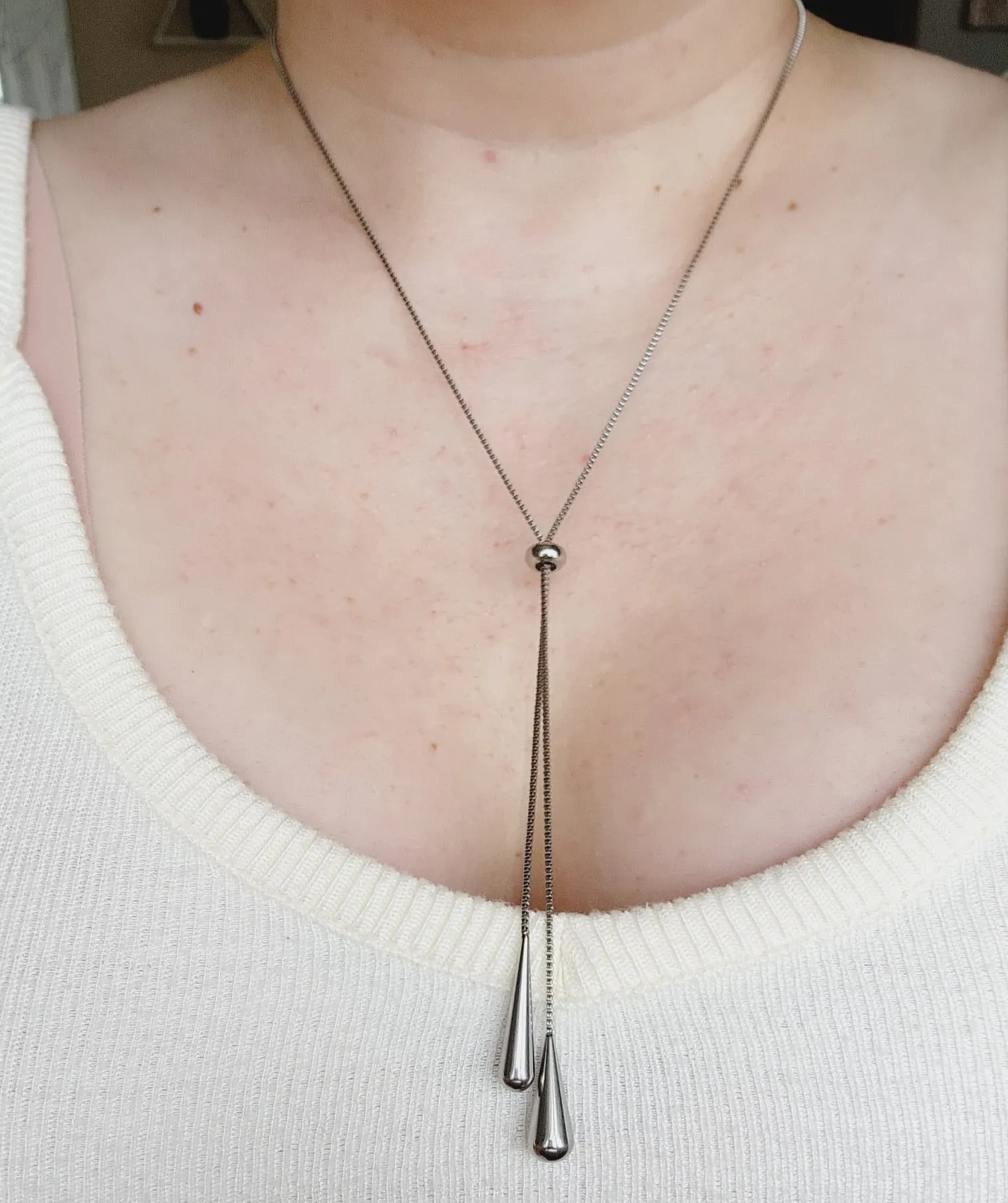 Deddie Adjustable Lariat Necklace