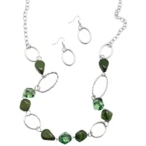 Dream Vacation Green Necklace