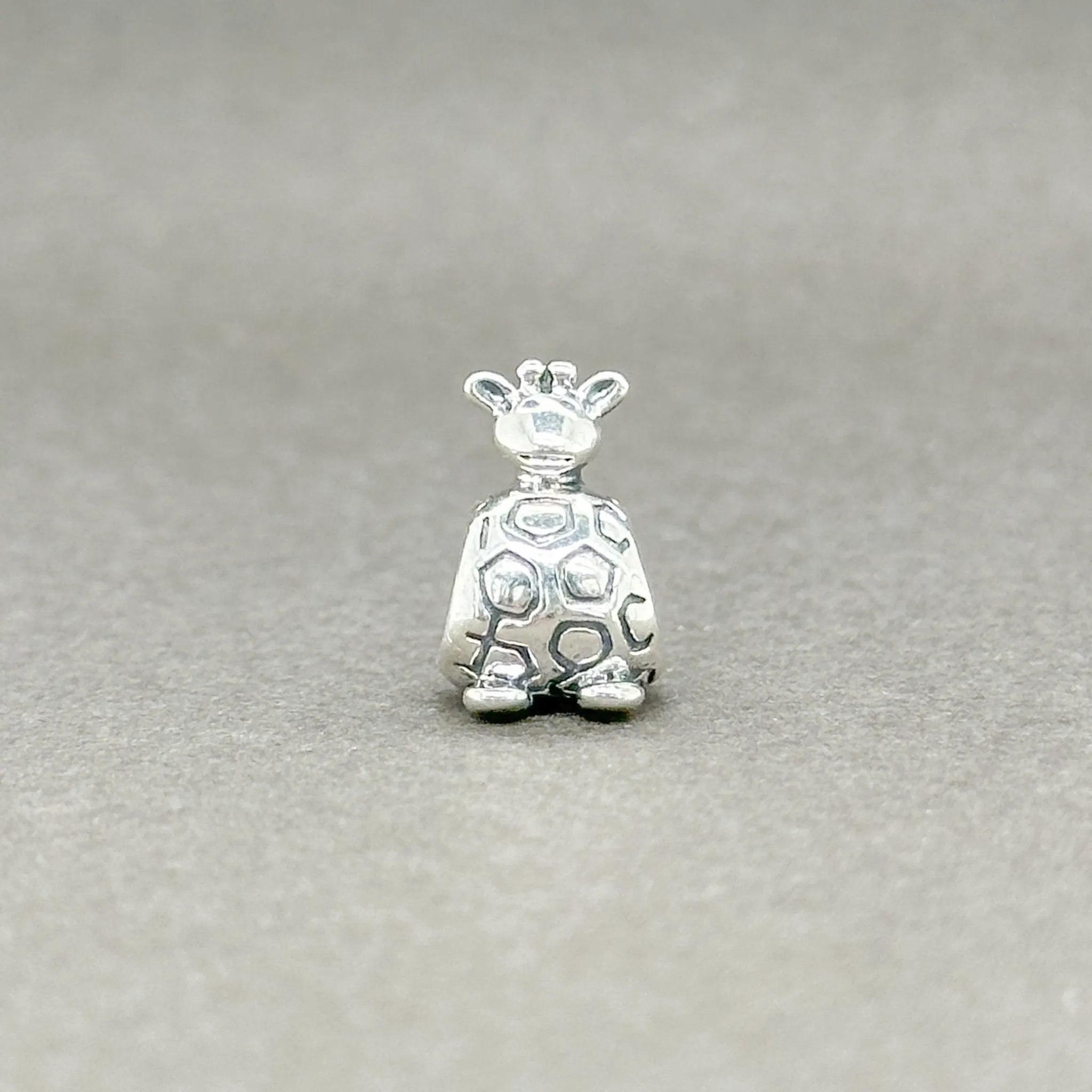 Estate Pandora SS Giraffe Bead Charm