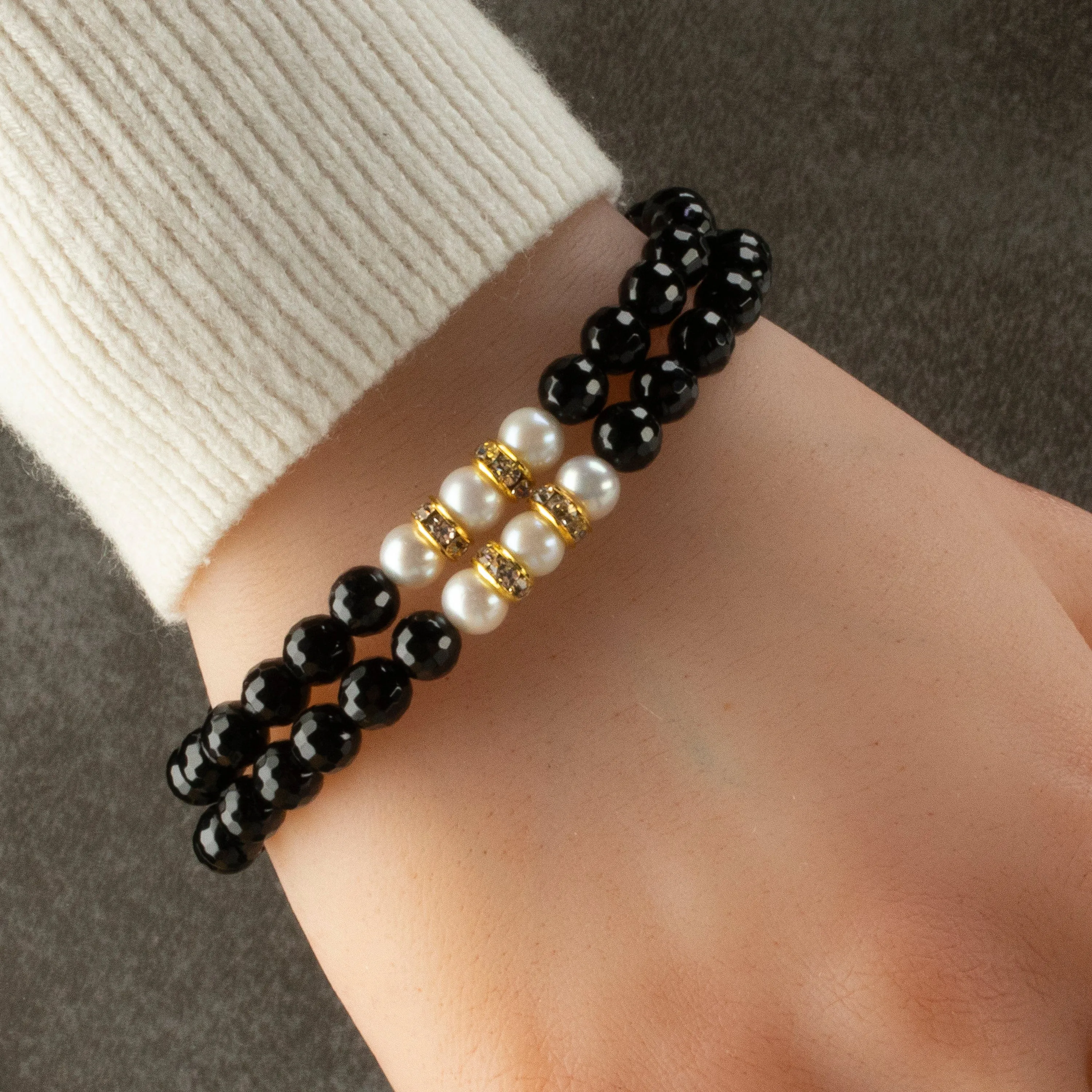 Faceted Black Agate 6mm Beads with Pearl & Gold Accent Beads Double Wrap Elastic Gemstone Bracelet