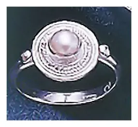 Pearl Disc Ring