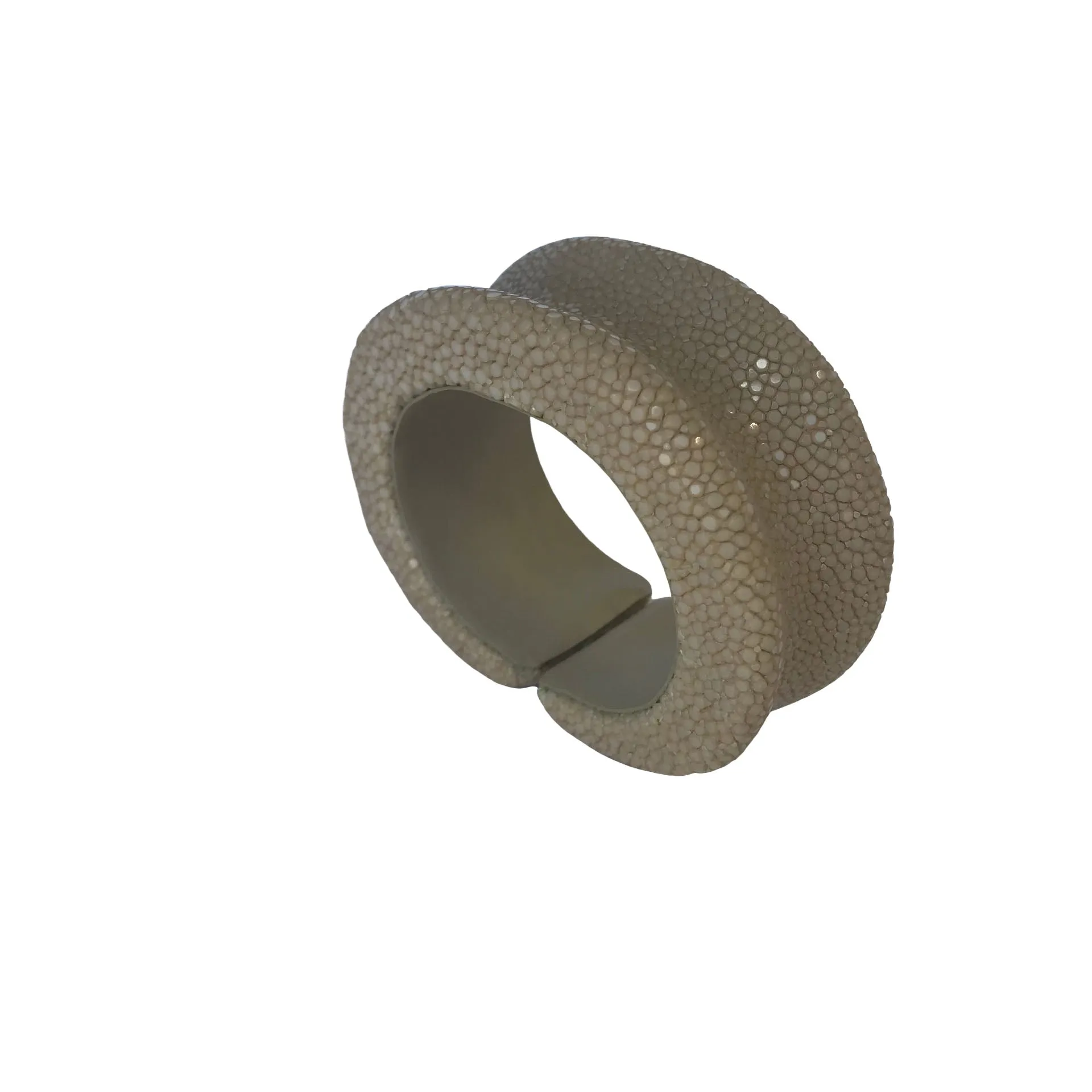 Raised Edge Flexible Bangle