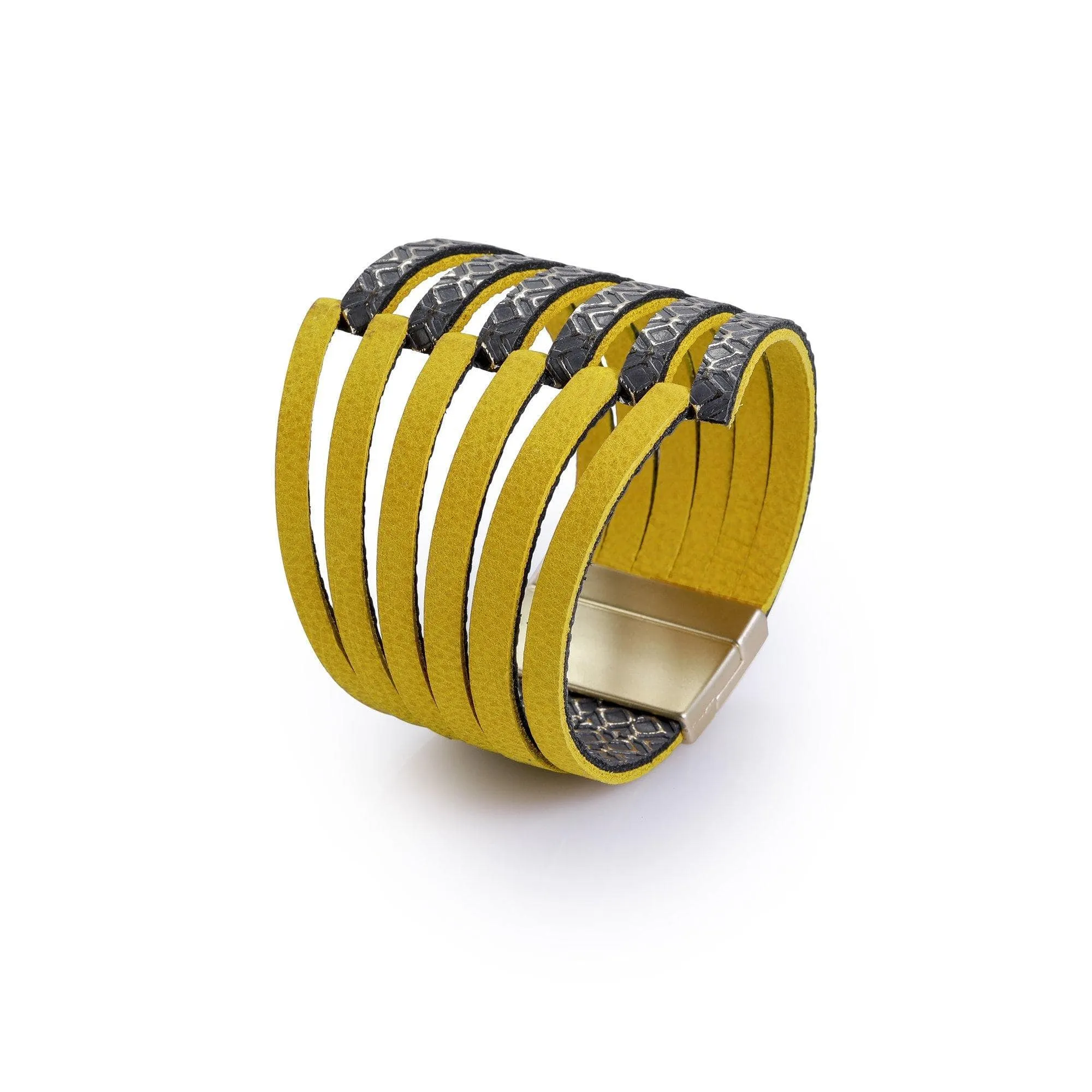 Stripes Yellow leather bracelet