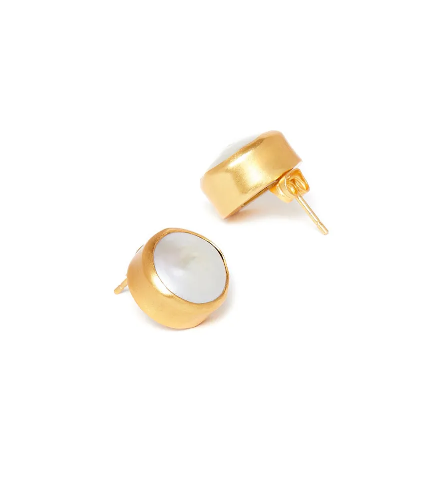 The Spirited Gold Stud Earrings with Pearl