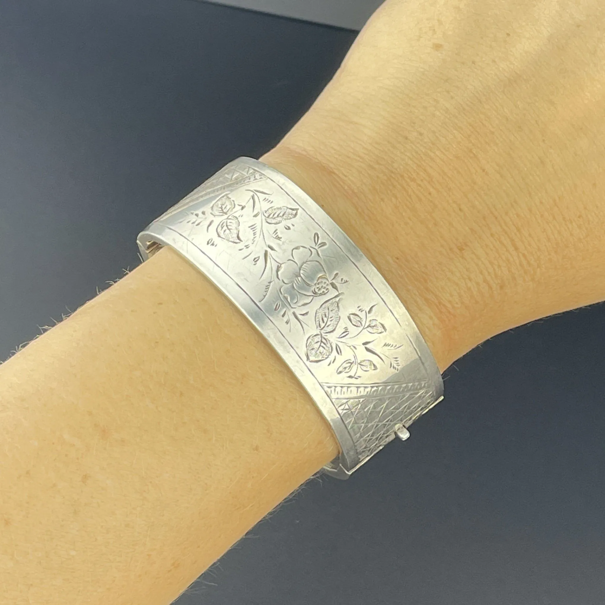 Victorian Floral Engraved Silver Bangle Cuff Bracelet